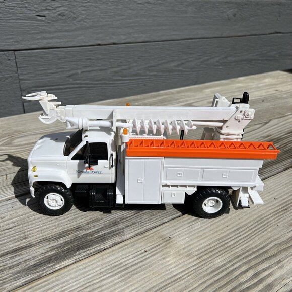 11" DG PRODUCTIONS -1996-2-1 Nevada Power Pole Setter Truck Auger Digger Truck - Picture 1 of 16